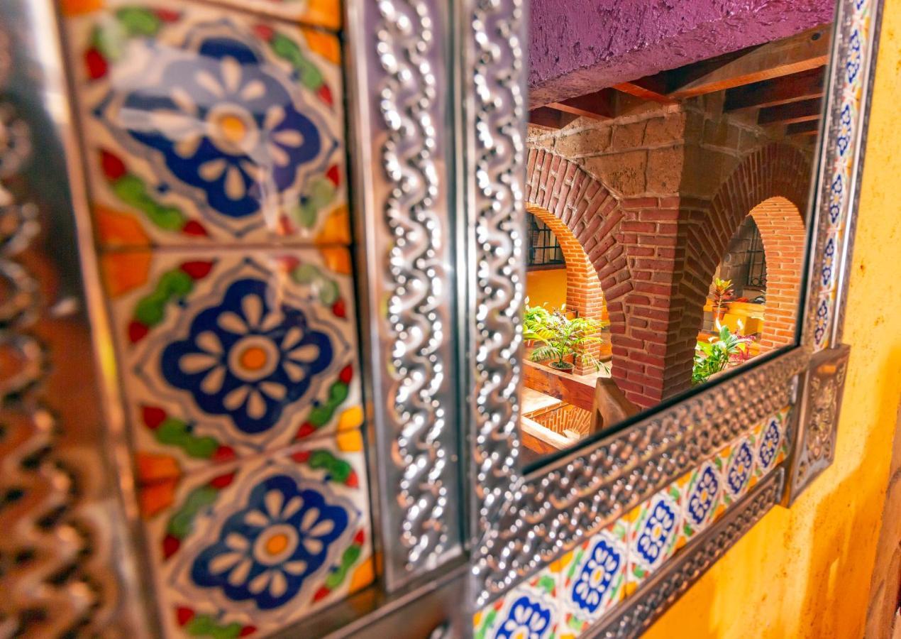 Mex Suites Casa Azul B&B Kota Meksiko Bagian luar foto