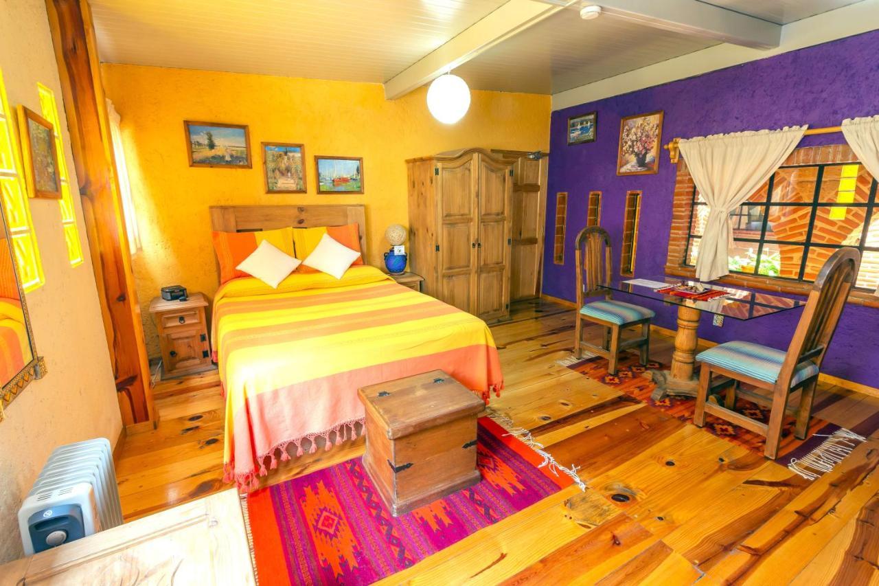 Mex Suites Casa Azul B&B Kota Meksiko Bagian luar foto