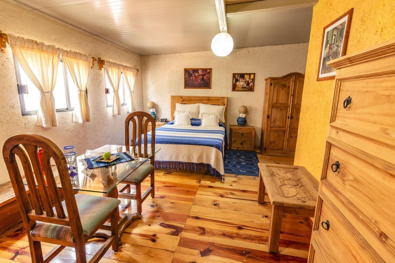 Mex Suites Casa Azul B&B Kota Meksiko Bagian luar foto