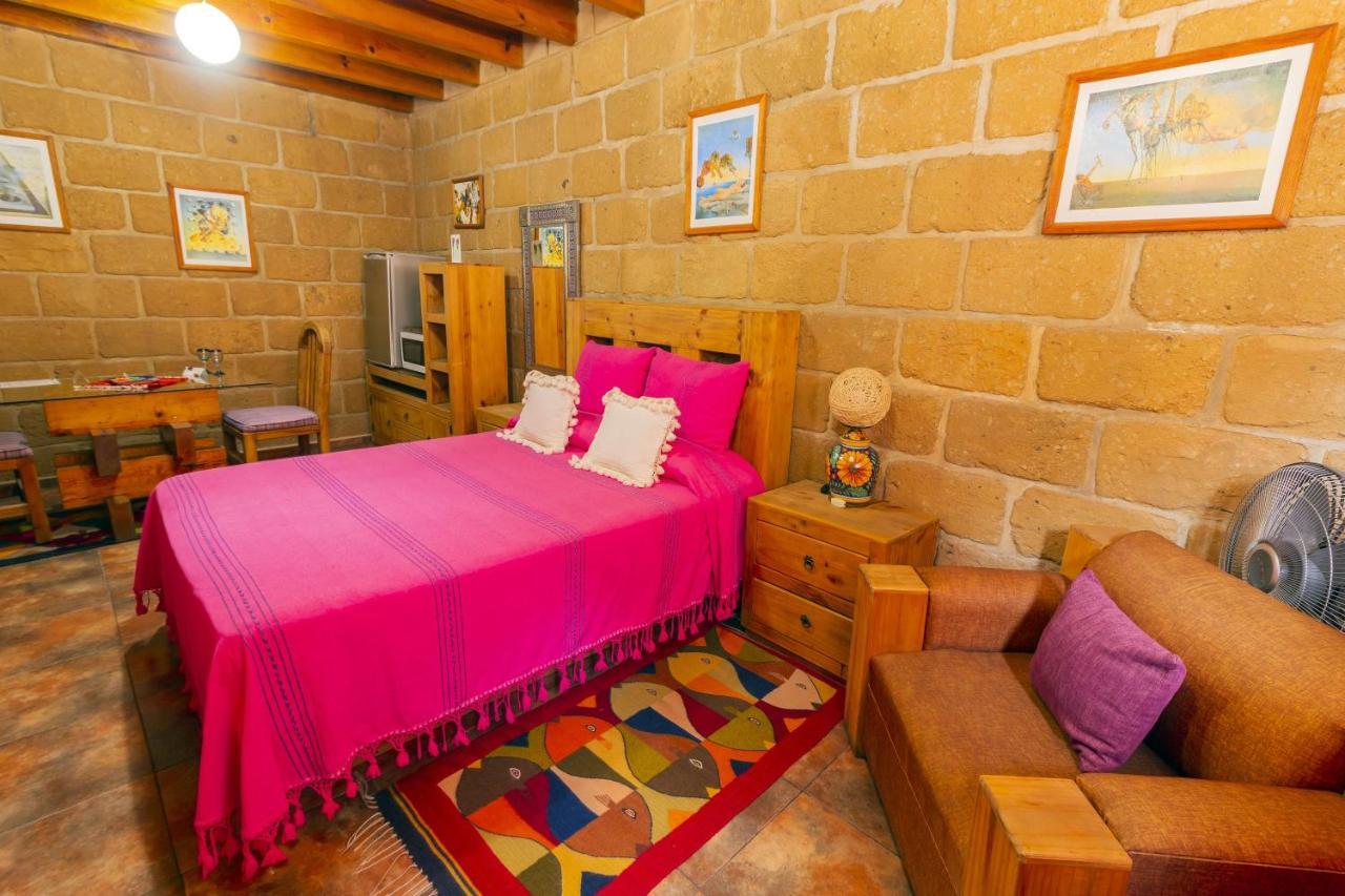 Mex Suites Casa Azul B&B Kota Meksiko Bagian luar foto