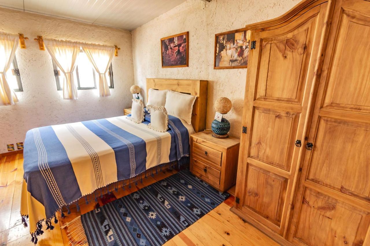 Mex Suites Casa Azul B&B Kota Meksiko Bagian luar foto