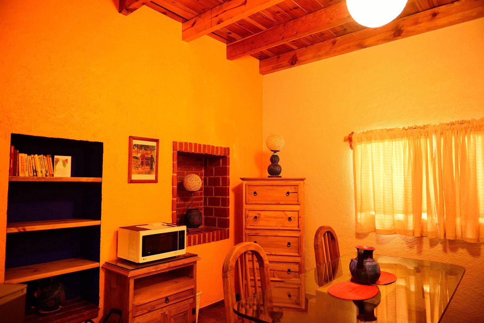 Mex Suites Casa Azul B&B Kota Meksiko Bagian luar foto